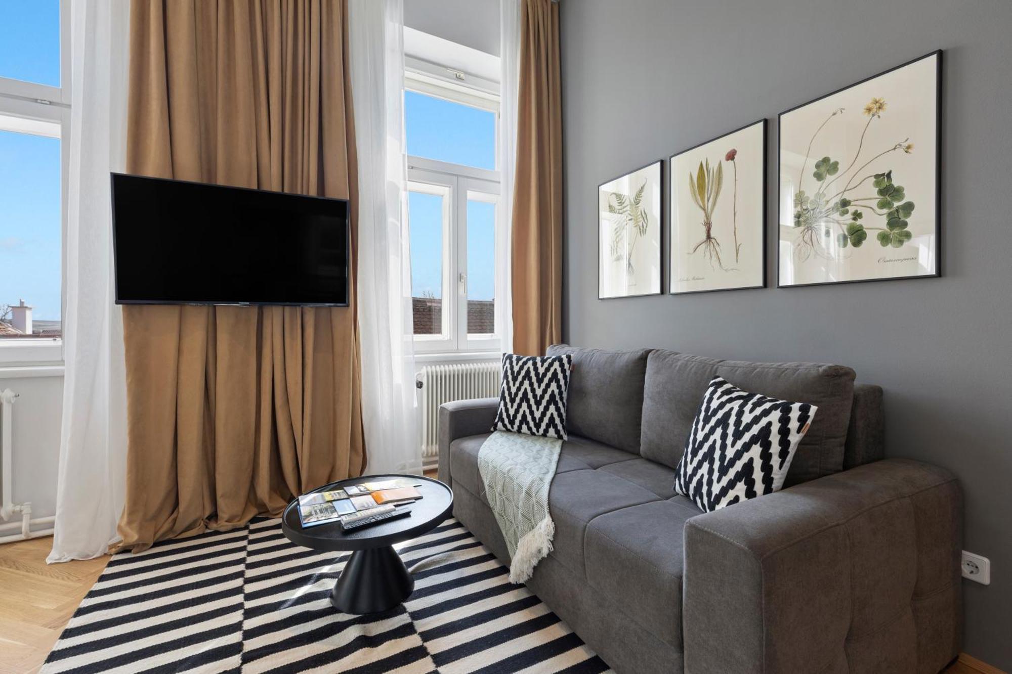 Sgrafit Apartments - Self Check-In ريتز المظهر الخارجي الصورة